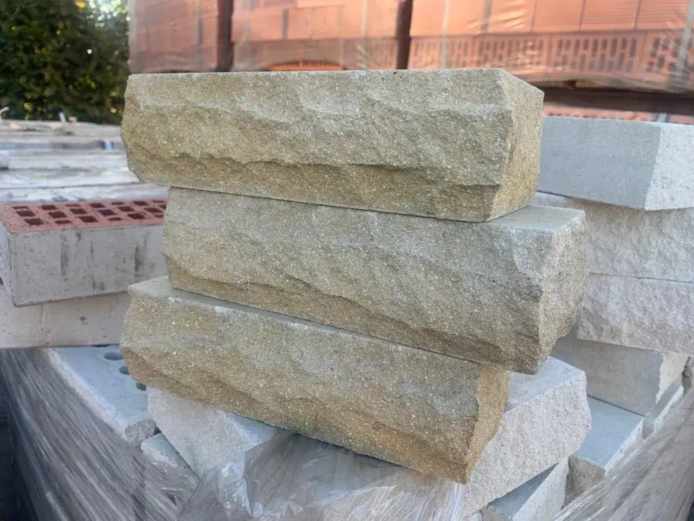Цегла гіперпресована Еліт Брік скеля повнотіла (жовта) 250×100×65 мм